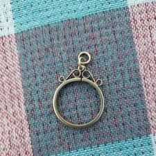  9ct  Gold FULL SOVEREIGN MOUNT PENDANT  1.45gm (dah)