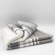 SOFT&WARM STRIPED ALPACA LLAMA