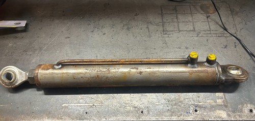 Mcconnel hydraulic ram - mcconnel, –