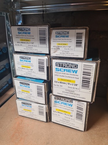 Joblot box wood screws - joblot,