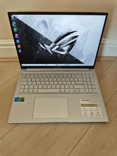 Asus 16x 120hz - 16x, i5,