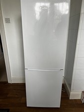 LEC Fridge Freezer – White