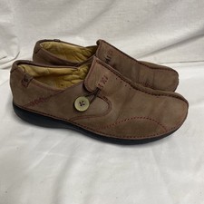 Ladies Clarks Un Loop Brown