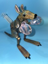 Heady glass kangaroo water