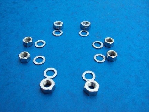 Genuine triumph cylinder base - genuine,
