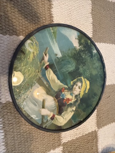 Vintage flue cover young - young, girl