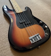 Fender Mexican Player Precision Bass - 3-Colour Sunburst