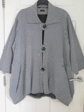 WOMEN'S PAMMI MODE BLACK & WHITE MIX LAGENLOOK  ASYMMETRIC COAT size XXL 20 22