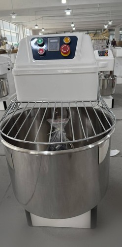 Foodgismo dough mixer kneading - foodgismo,