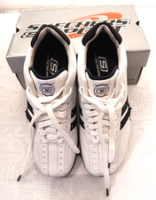 SKECHERS URBAN TRACK TRIUMPHANT WHITE/NAVY  50314WNV RARE MEN'S 8.5 - NEW IN BOX