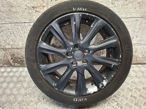 Alloy wheel with - 17",