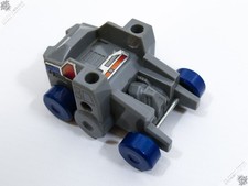 HASBRO TAKARA TRANSFORMERS G1