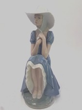 Lladro Nao Figurine La Pamela 0229 Porcelain Lady Figure in Blue Dress Sitting