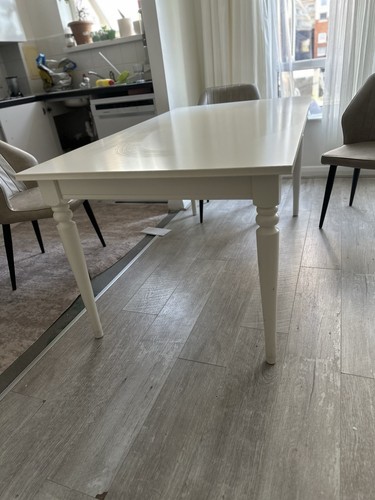 Extendable white painted wood - extendable,