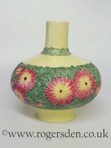 Kevin francis vase - kevin,
