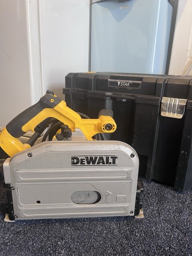 Dewalt dws520kt 240v - 240v, plunge
