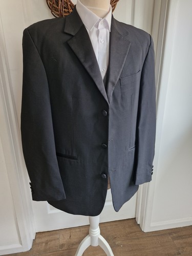 Tuxedo dinner jacket - dinner, hire