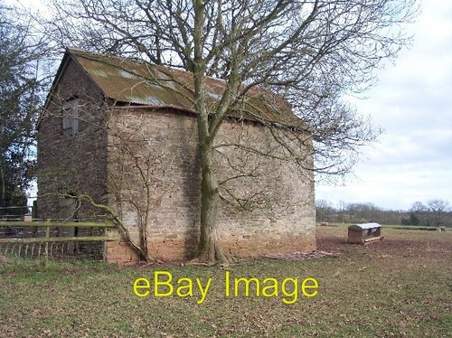 Photo 6x4 stone - barn, roxpole