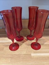 Ruby Red Cristal D ‘Arques Champagne Flutes
