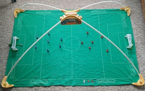 Subbuteo dream team - team, stadium