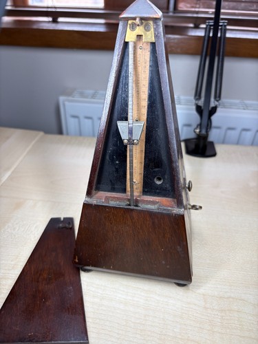 Vintage pyramid mechanical - vintage,
