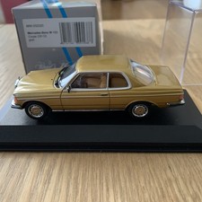 Minichamps Mercedes 230 CE Coupe W123 1/43