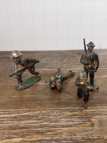 Lot old cast metal lead - cast,