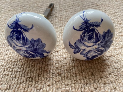 Vintage porcelain door knobs - vintage,