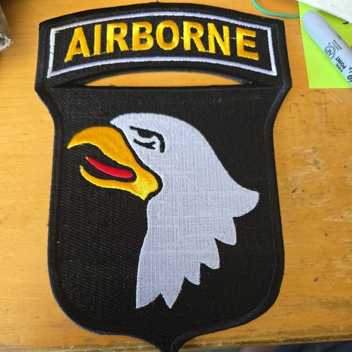 101st airborne screaming - airborne,