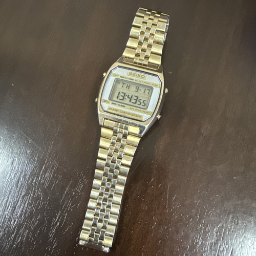 Vintage 1980s seiko a904 - 1980s,