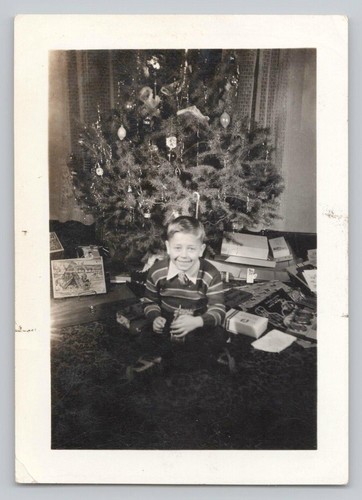 1940s christmas morning cute - 1940s,