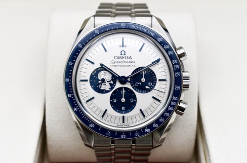 Omega speedmaster snoopy - omega,