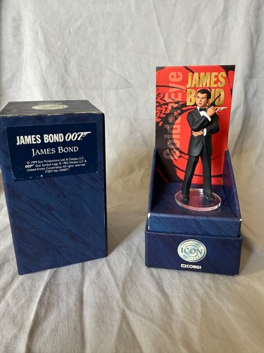 James bond 007 corgi - bond,