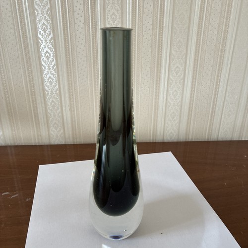 Bud vase smokey glass - smokey,