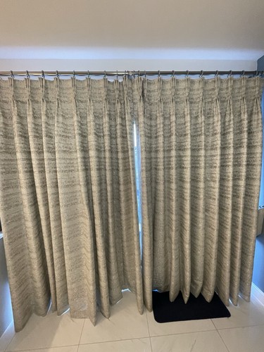 Thick lined blackout - thick,