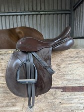 Jeffries Medium 17” Saddle
