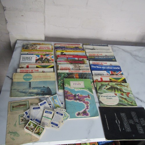 Brooke bond tea card - tea, 30