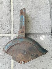 Lambretta model B  125cc 1949 FRONT MUDGUARD and CENTRAL COVER with BADGE