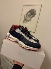 RARE NEW AIR MAX 95 110s SIZE
