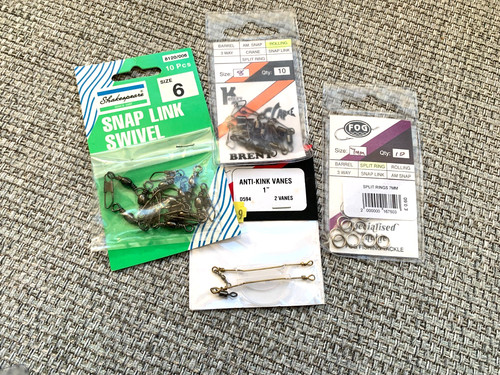 Fishing tackle small joblot