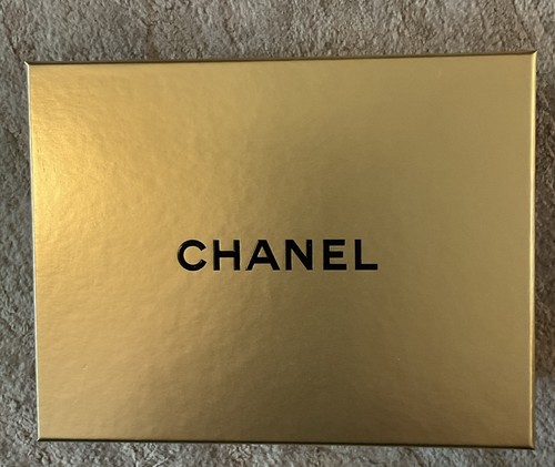 Empty chanel gift box - chanel, limited