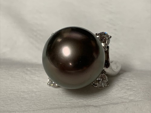 100 authentic mikimoto gia - authentic,