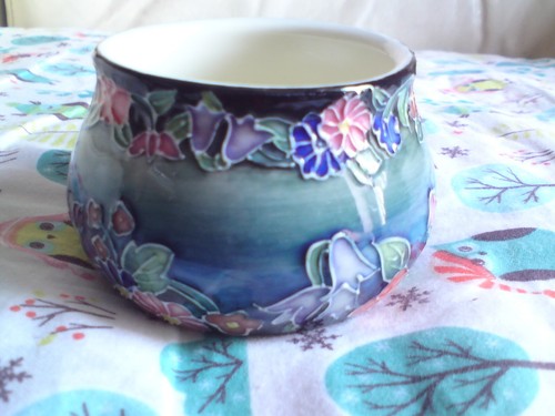 Small vintage old tupton ware - vintage,