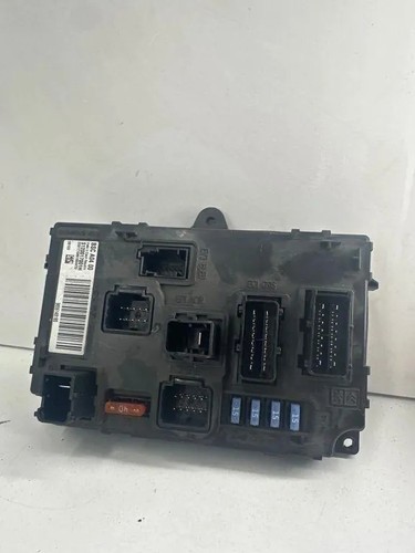 Peugeot 407 fuse box - sw,