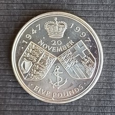 1997 UK £5 Coin – Queen