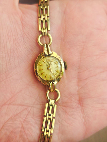 Tudor royal swiss - tudor,