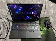 Alienware m17 R2 Laptop - High
