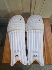 slazenger cricket pads junior