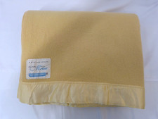 Vintage Pure Merino Wool Blanket Pale Yellow Motherproofed 62" x 79" (Fra)