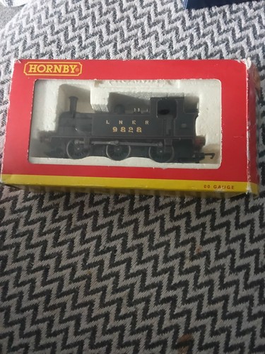 Hornby lner 9828 locomotive - hornby,